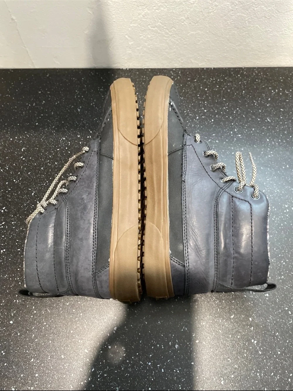 Vans Black High-Top Boots with Gum Sole and Patterned Lining